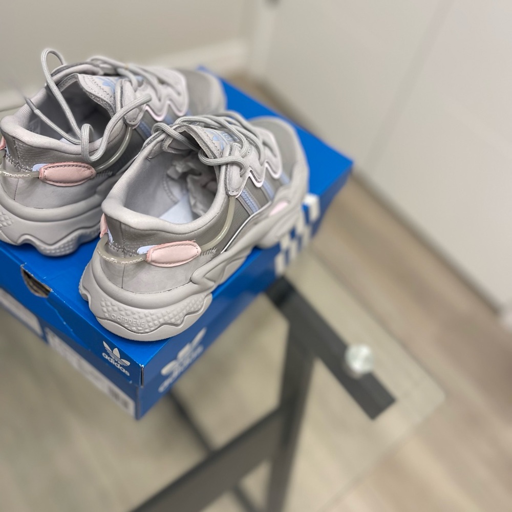 Adidas Ozweego women’s sneaker